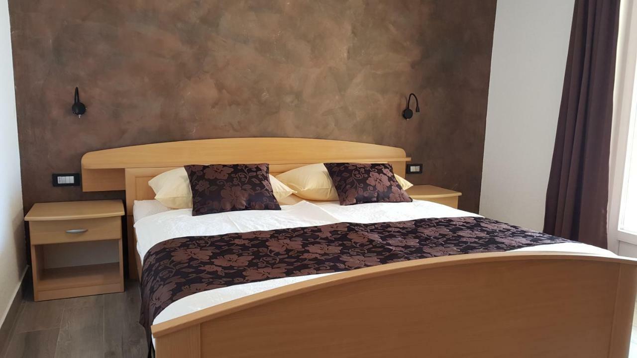 Villa Anka Kampor 外观 照片